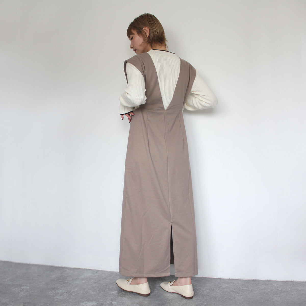 ワイドショルダー ジャンパースカート