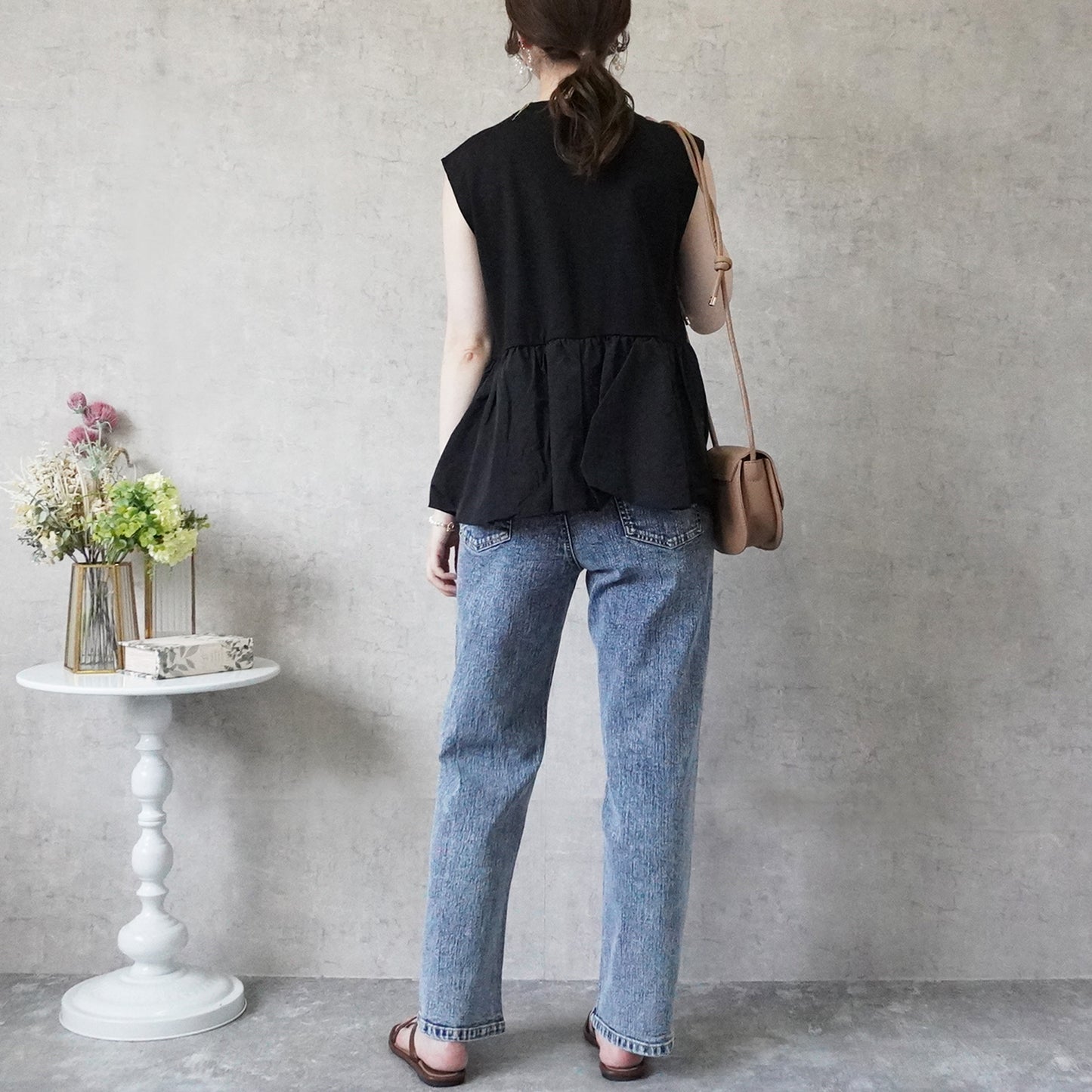 シルクタッチ接触冷感異素材ペプラムTシャツ
