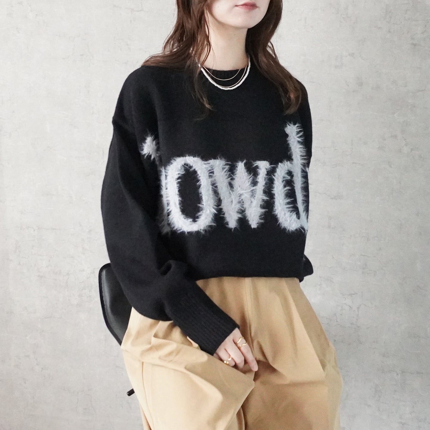 フェザーロゴニットプルオーバー