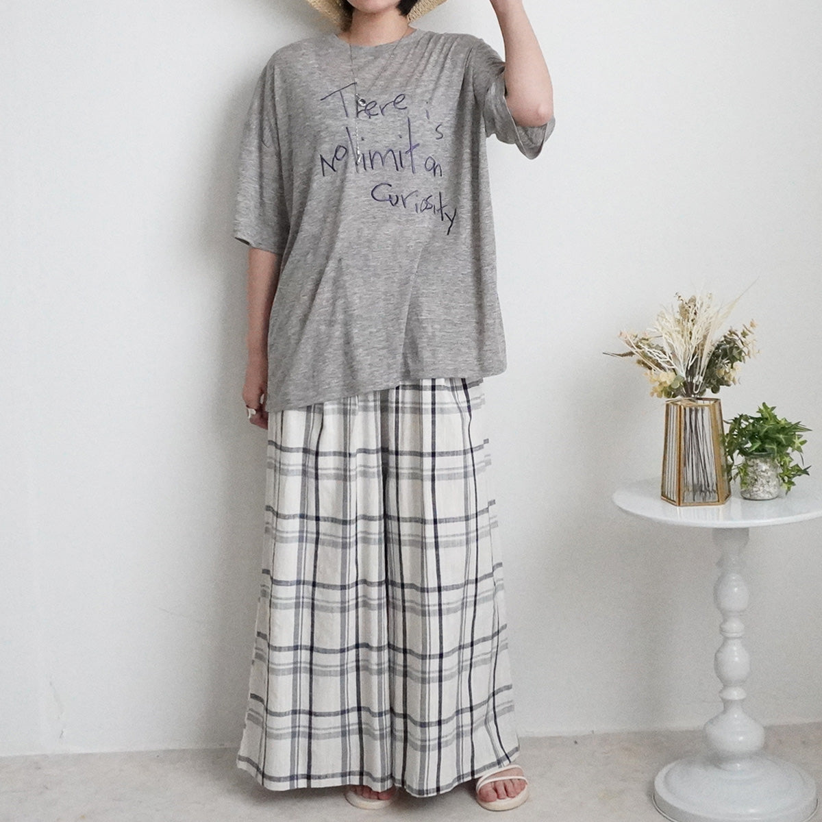 シアー刺繍ロゴ半袖Tシャツ