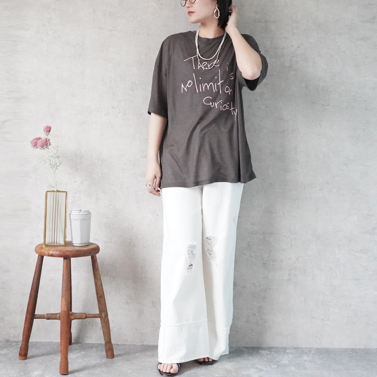 シアー刺繍ロゴ半袖Tシャツ