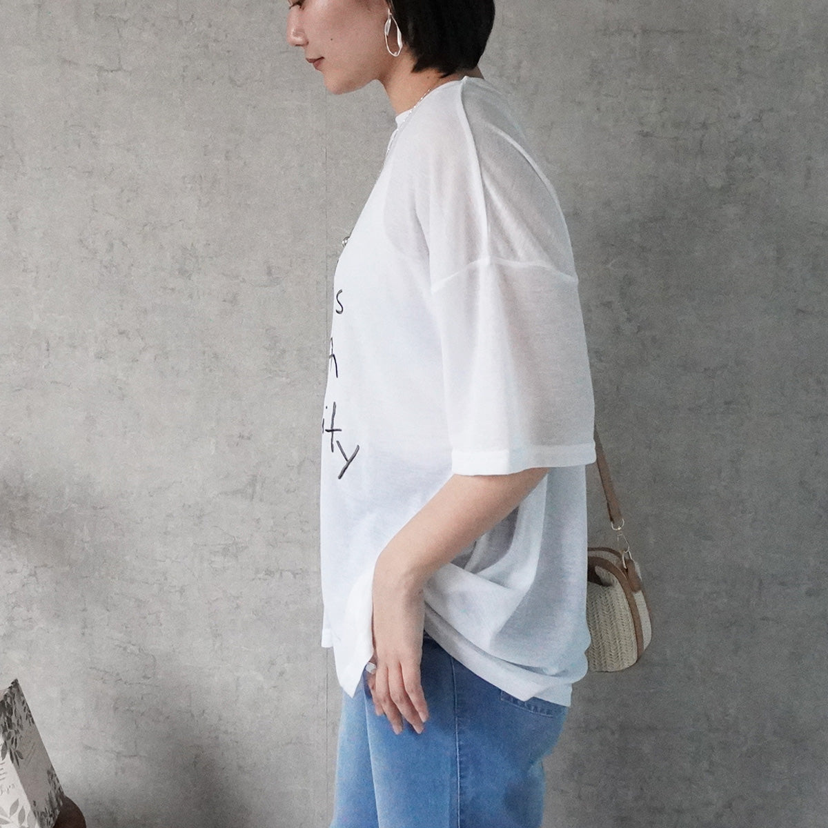 シアー刺繍ロゴ半袖Tシャツ