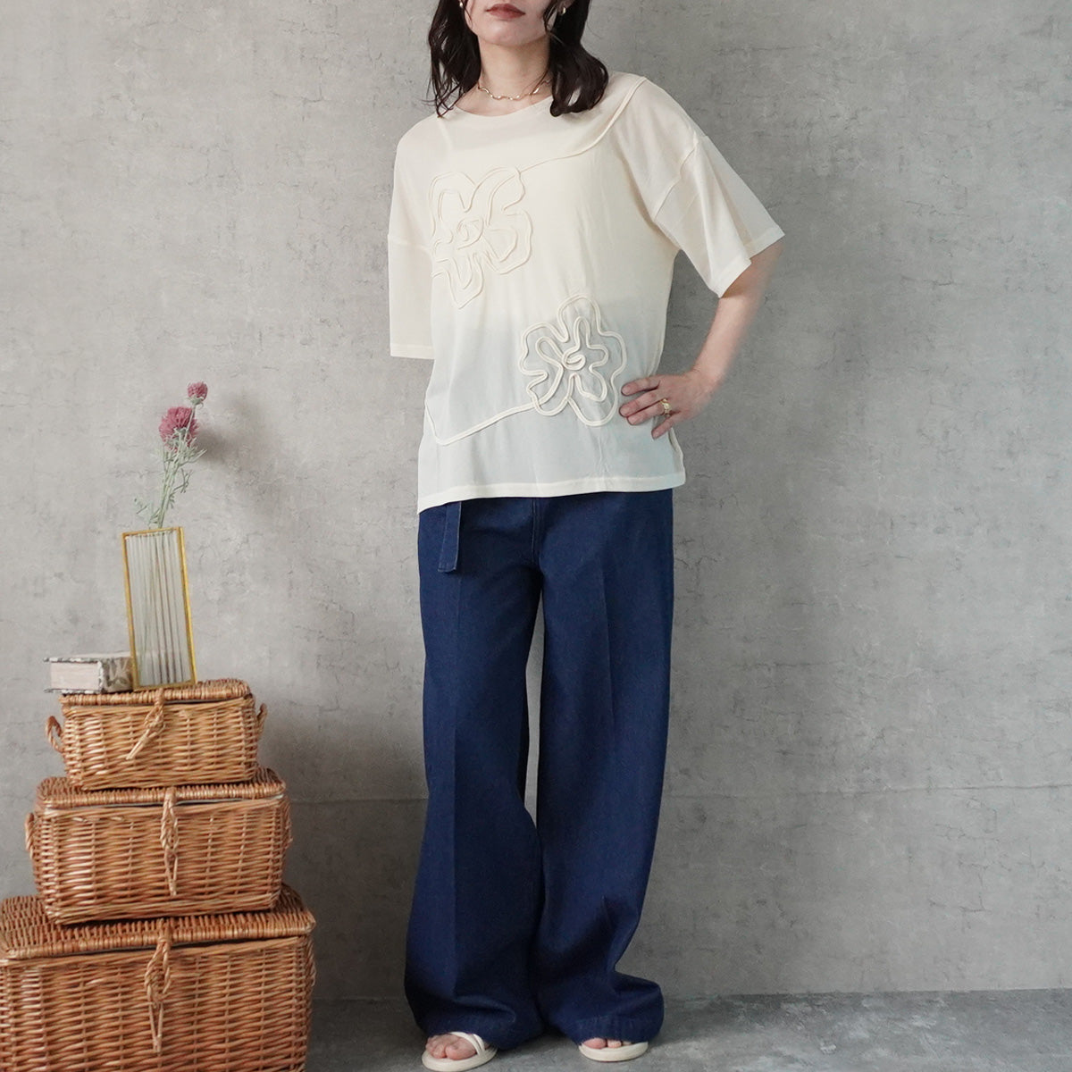 コードフラワーシアーニットTシャツ