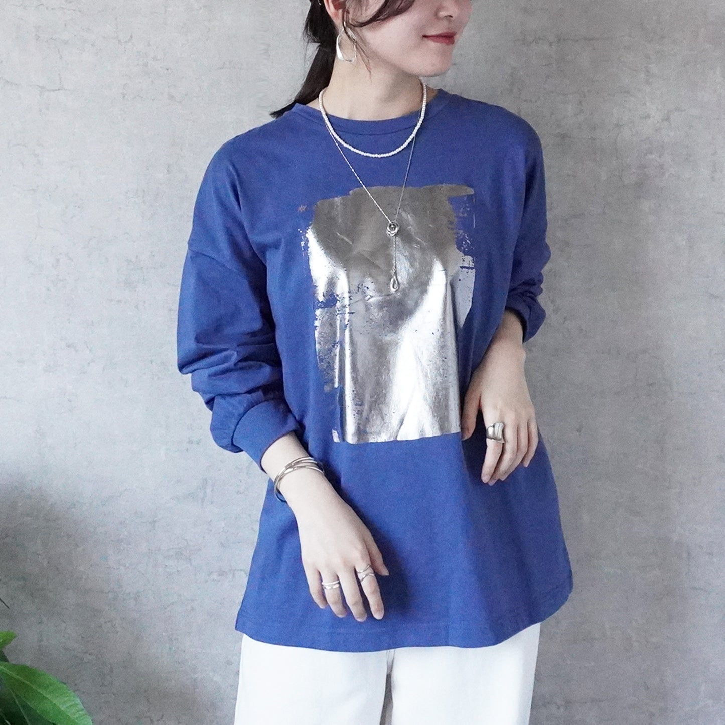 【先行予約】箔プリント長袖Tシャツ