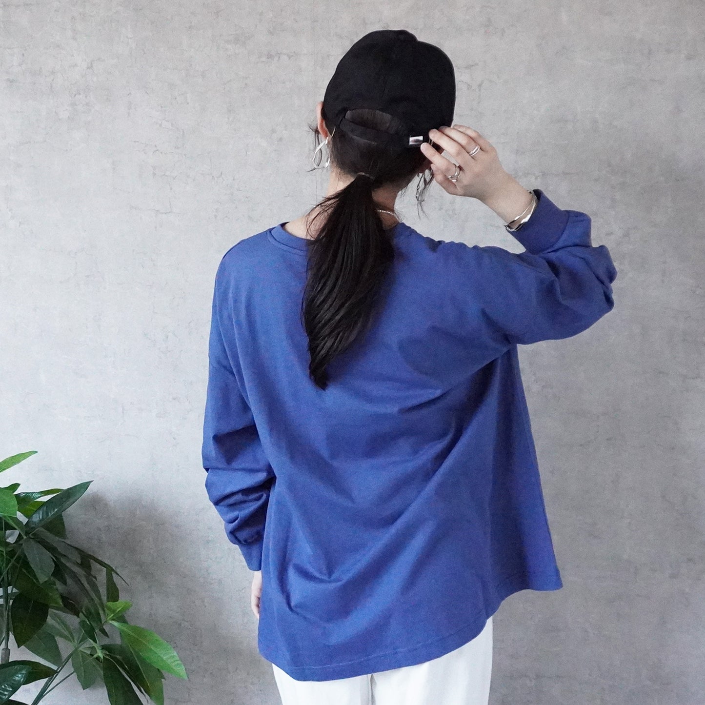 【先行予約】箔プリント長袖Tシャツ