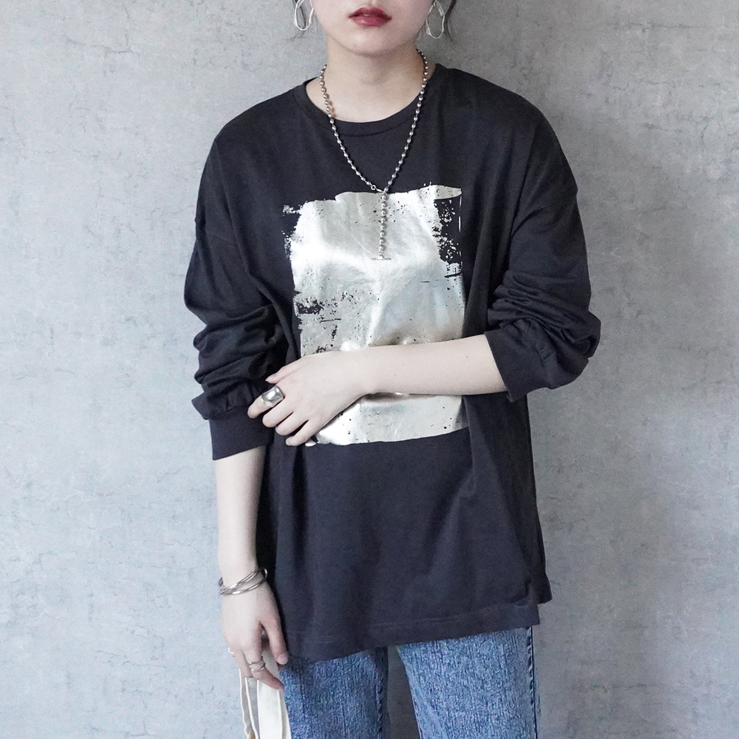 【先行予約】箔プリント長袖Tシャツ
