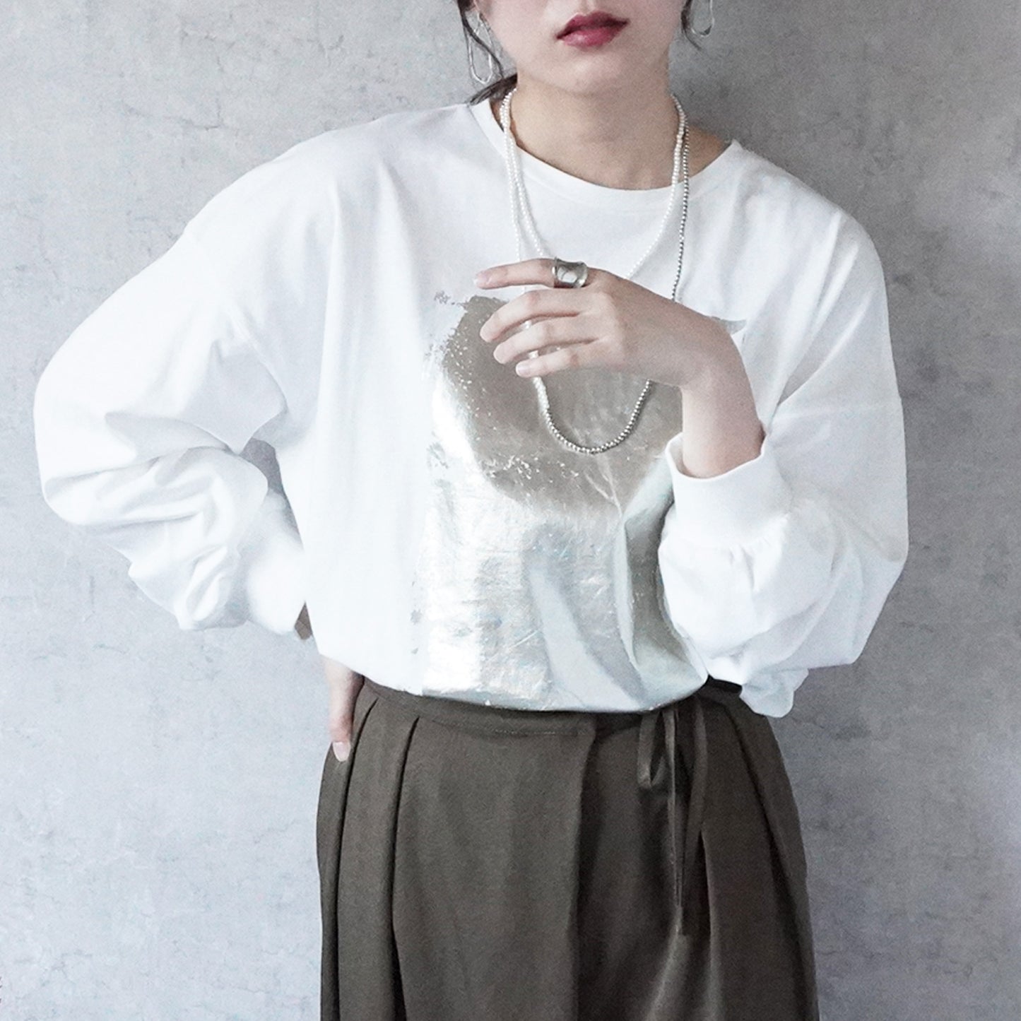 【先行予約】箔プリント長袖Tシャツ