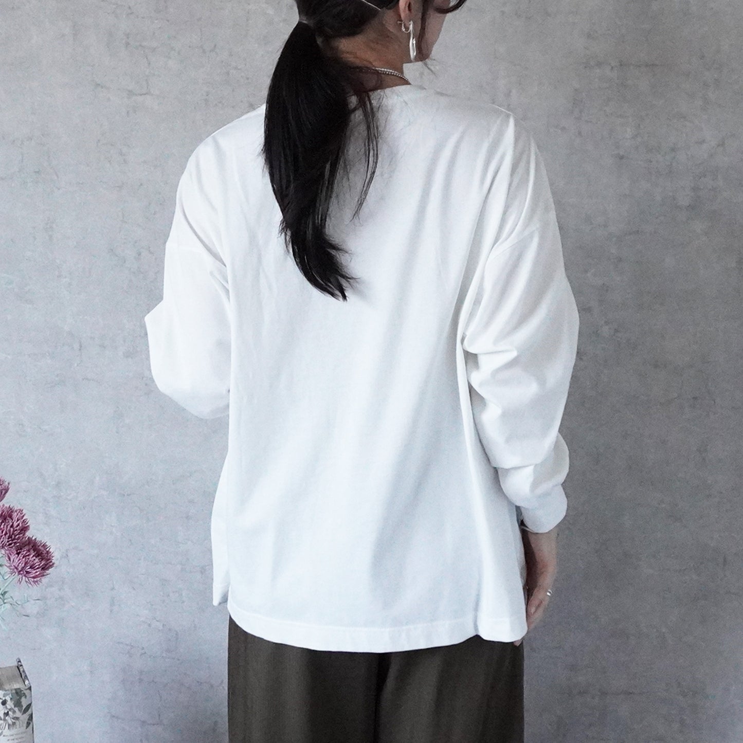 【先行予約】箔プリント長袖Tシャツ