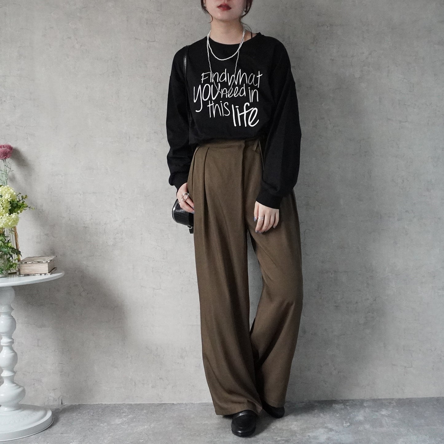 手書き風ロゴ刺繍 BIGTシャツ