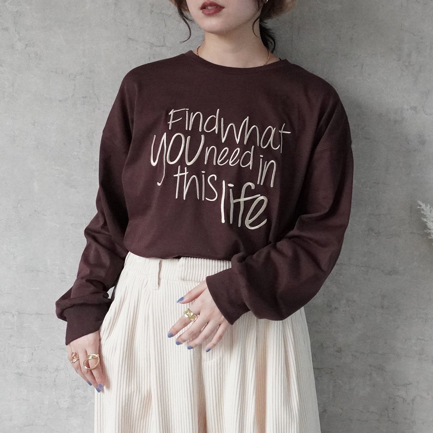 手書き風ロゴ刺繍 BIGTシャツ