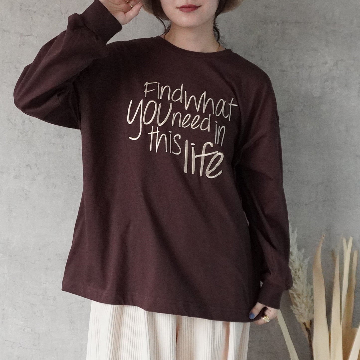 手書き風ロゴ刺繍 BIGTシャツ