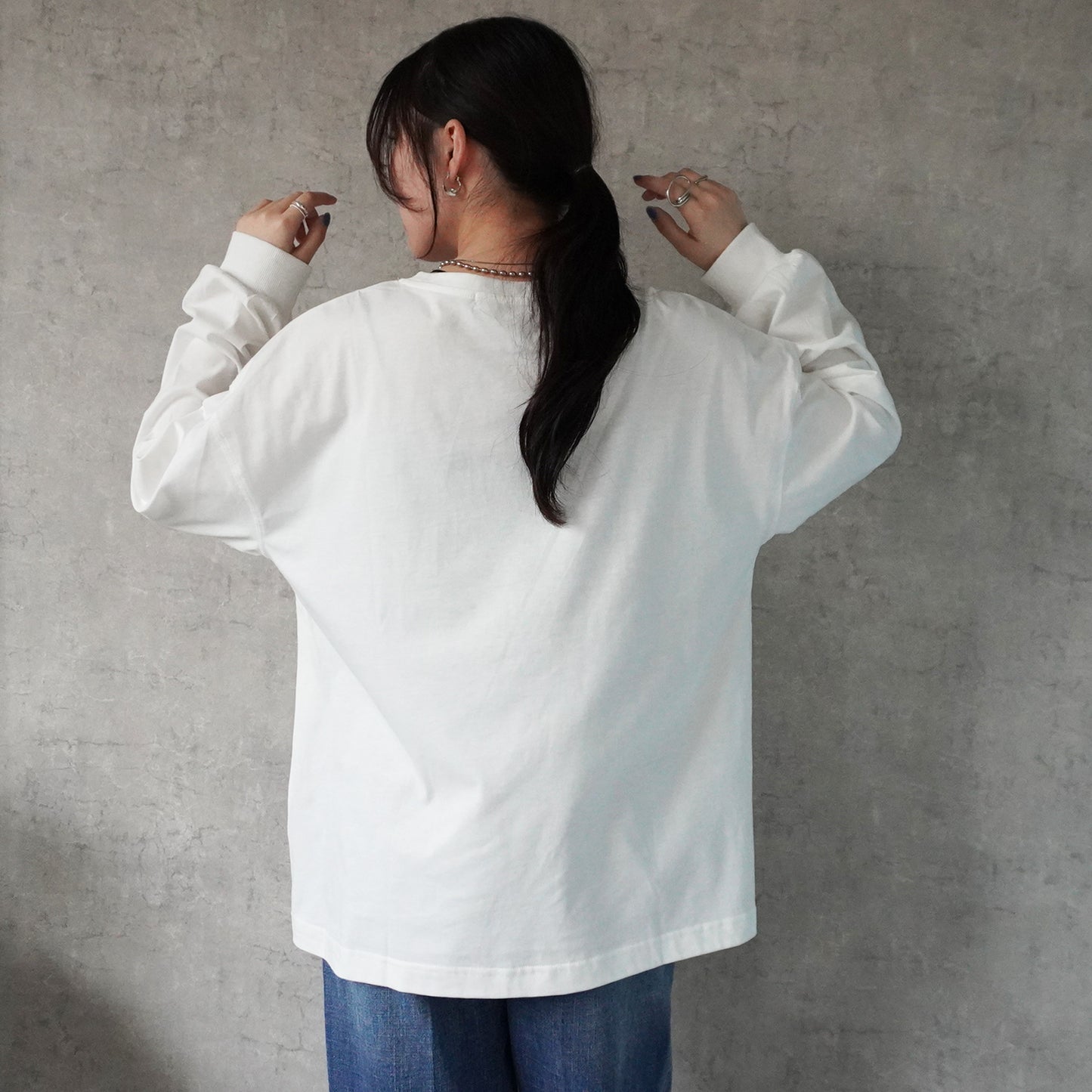 手書き風ロゴ刺繍 BIGTシャツ