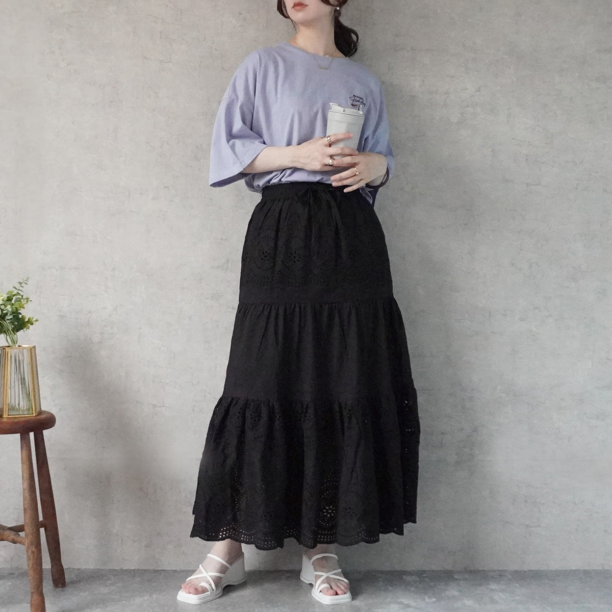 カットワークスカラップ刺繍ロングスカート
