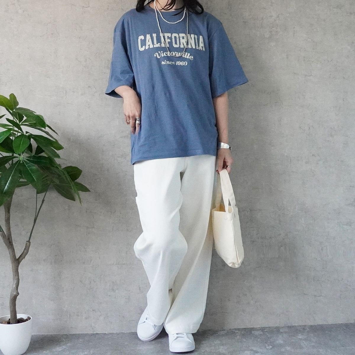 カレッジロゴTシャツ