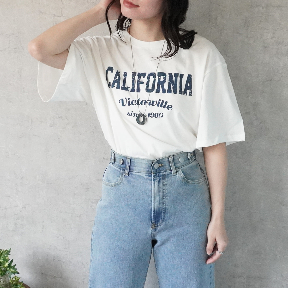 カレッジロゴTシャツ