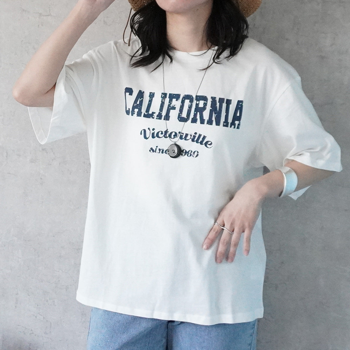 カレッジロゴTシャツ
