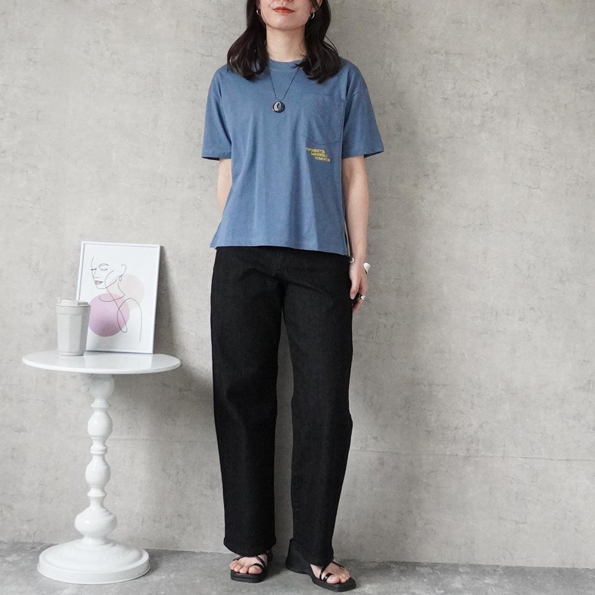 刺繍ロゴポケットTシャツ