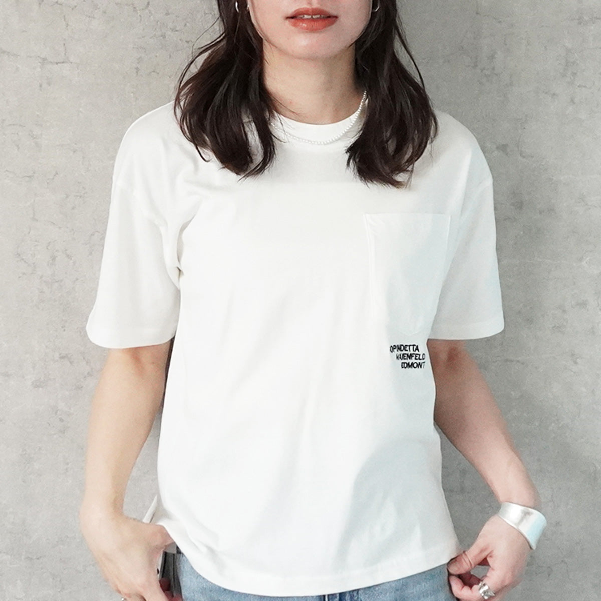 刺繍ロゴポケットTシャツ