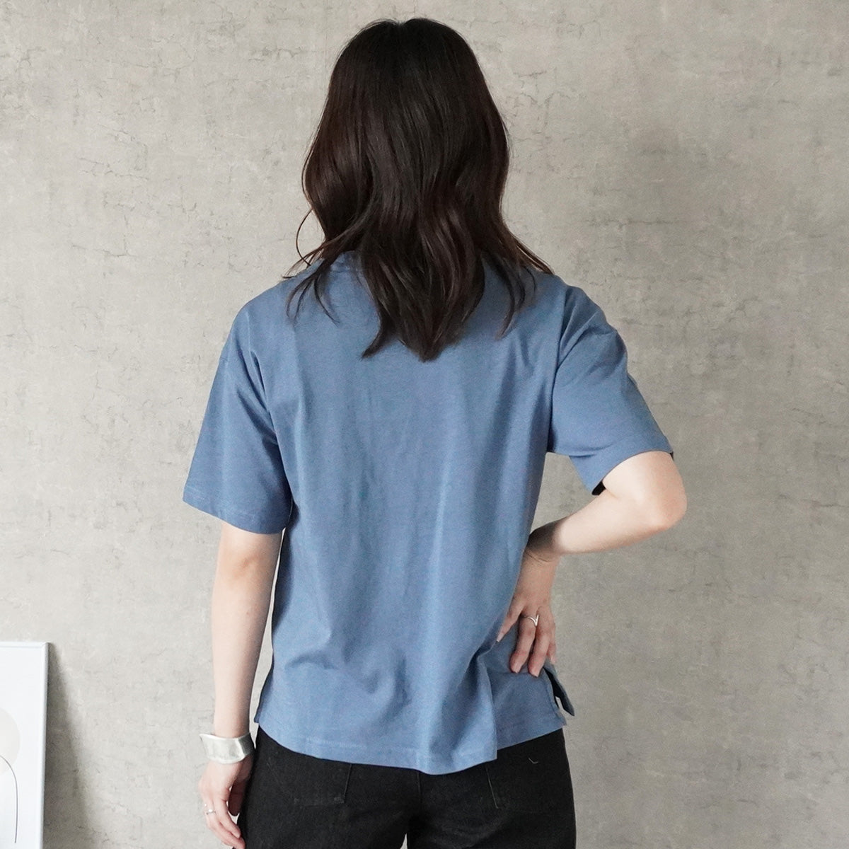 刺繍ロゴポケットTシャツ