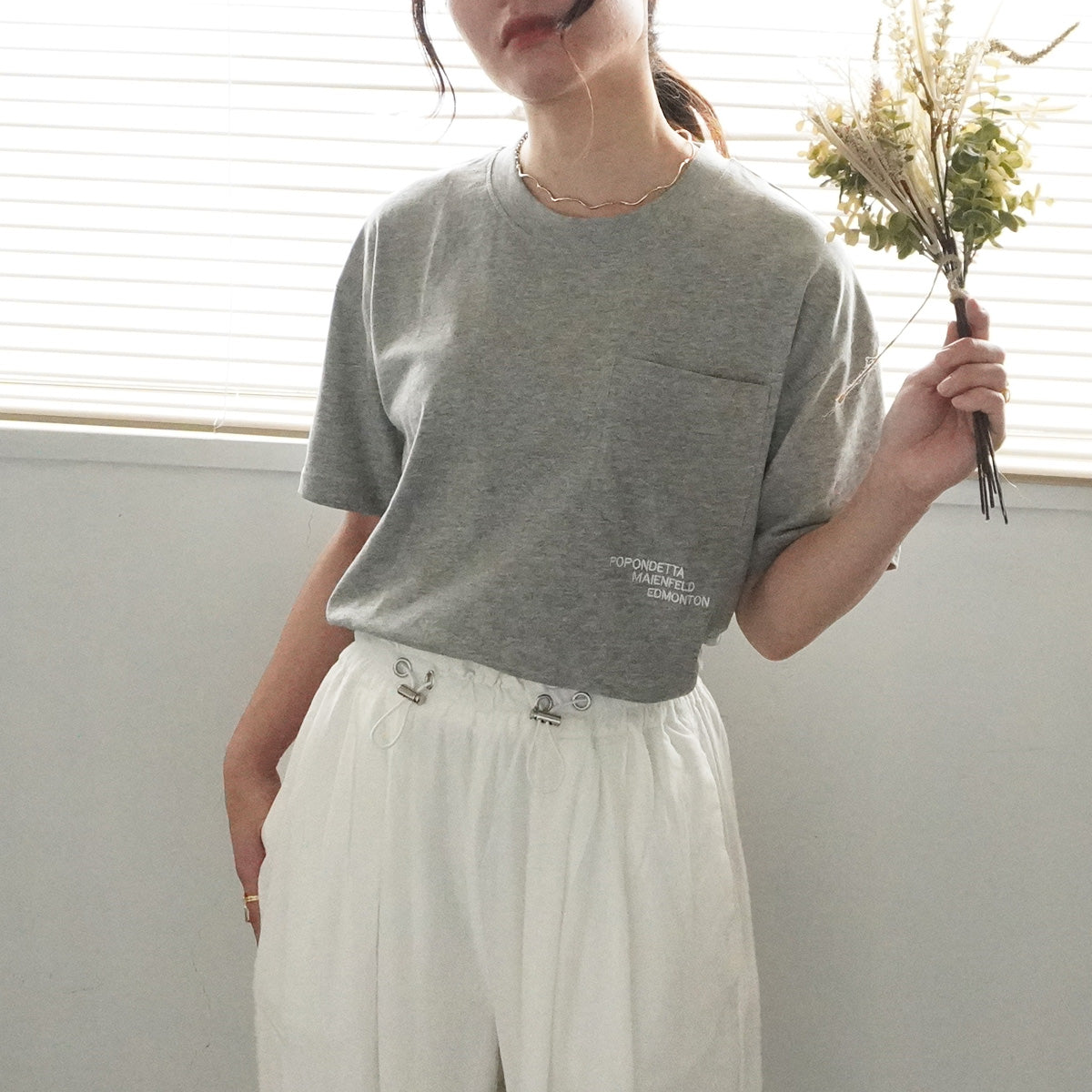 刺繍ロゴポケットTシャツ