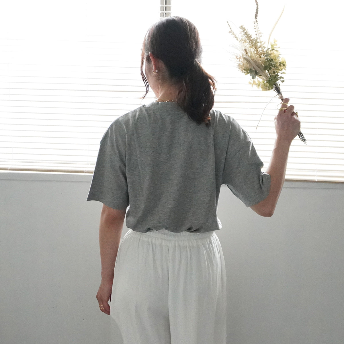 刺繍ロゴポケットTシャツ