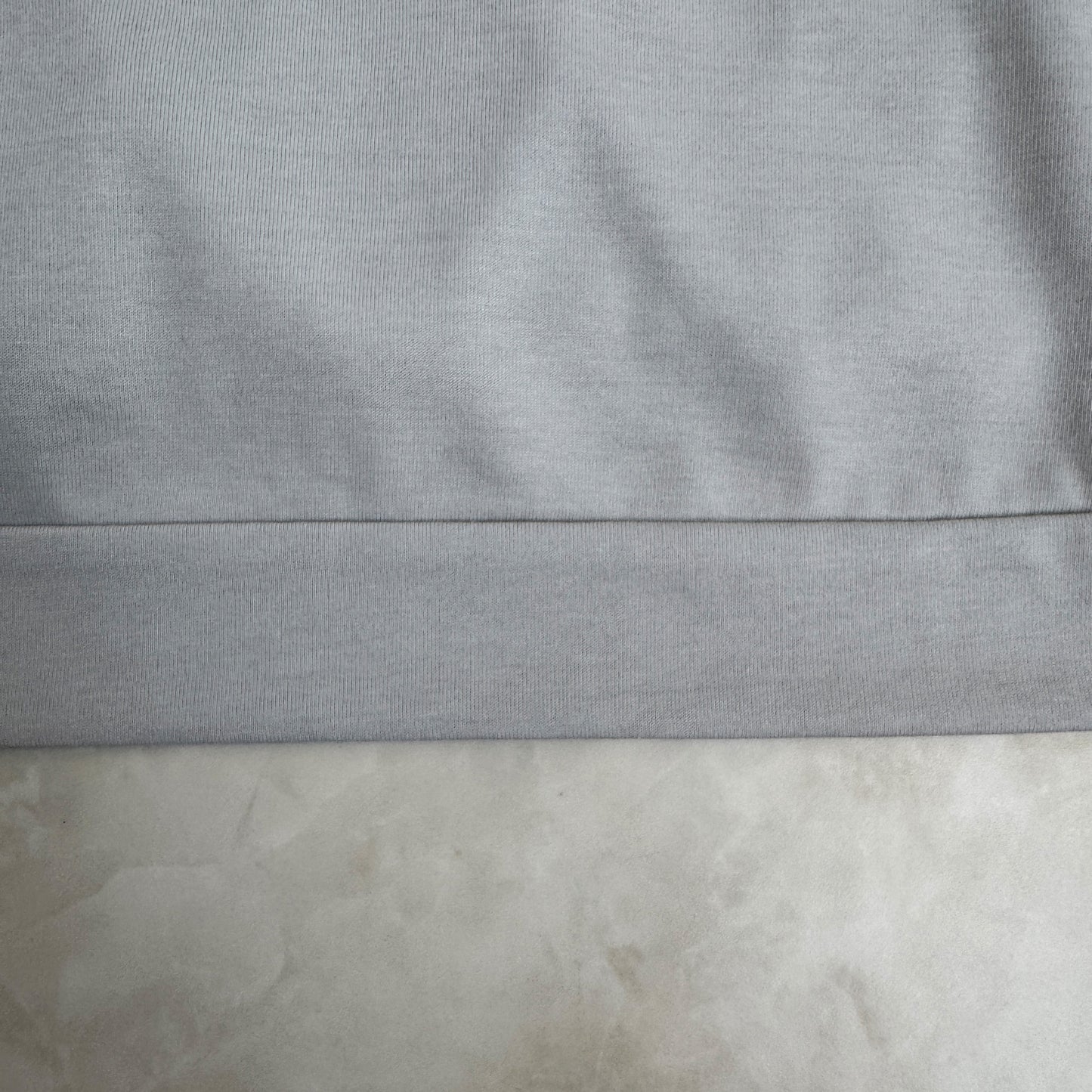 バックティアードチュールTシャツ