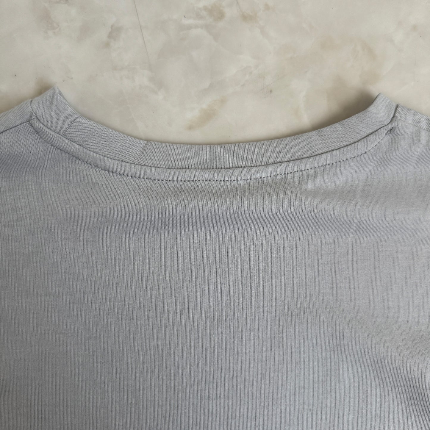 バックティアードチュールTシャツ