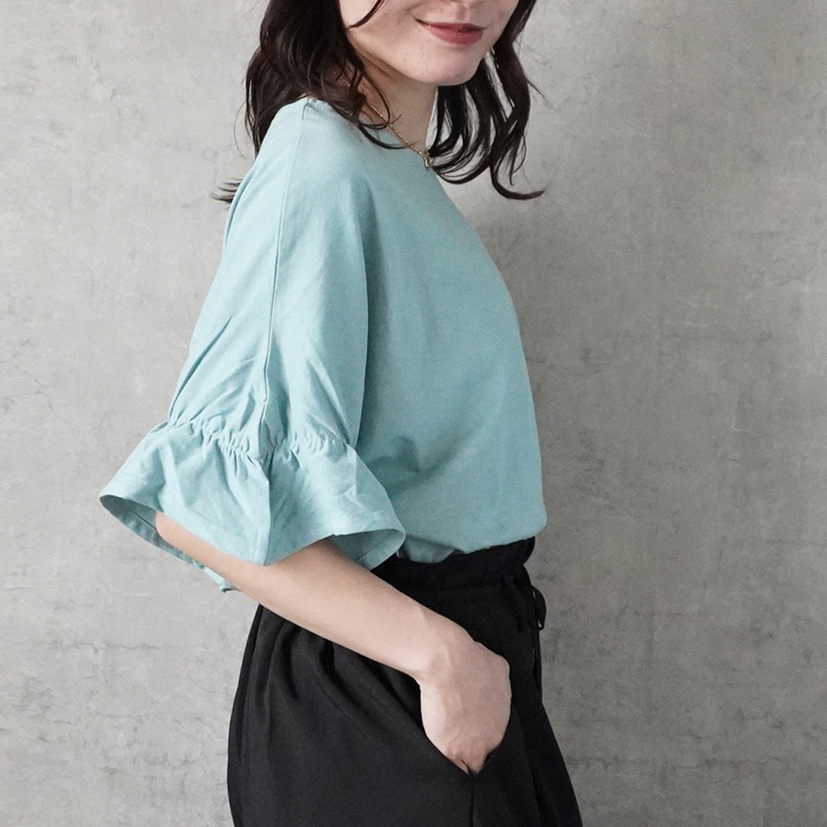 ギャザーゴムフリル半袖Tシャツ