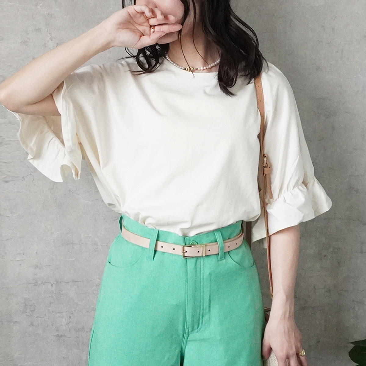 ギャザーゴムフリル半袖Tシャツ
