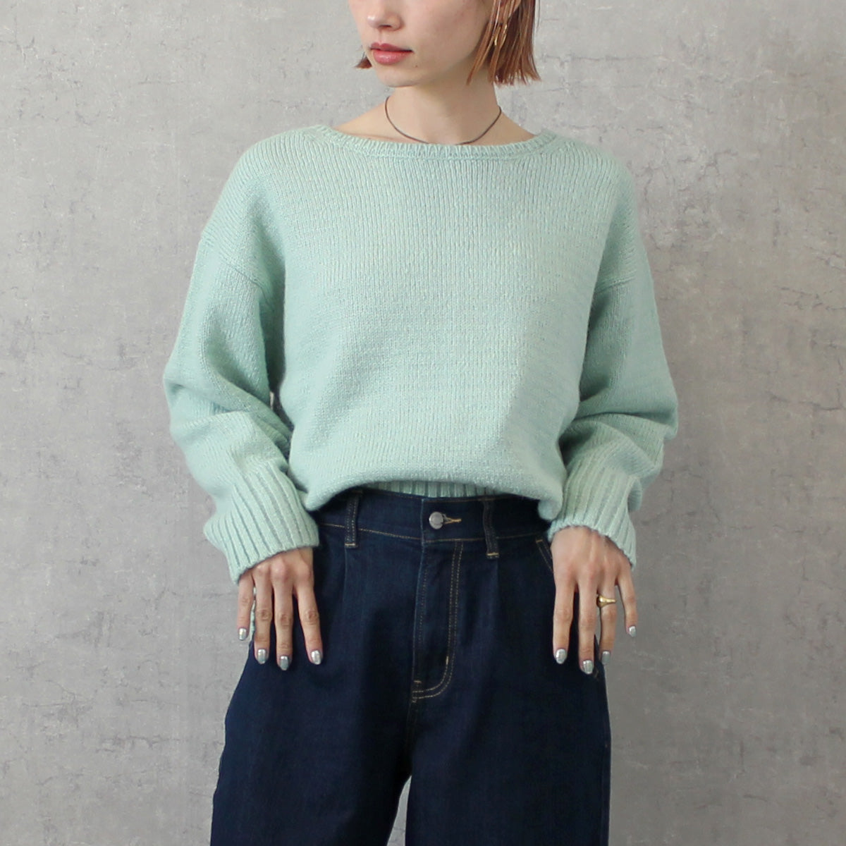 バックスリット ニット