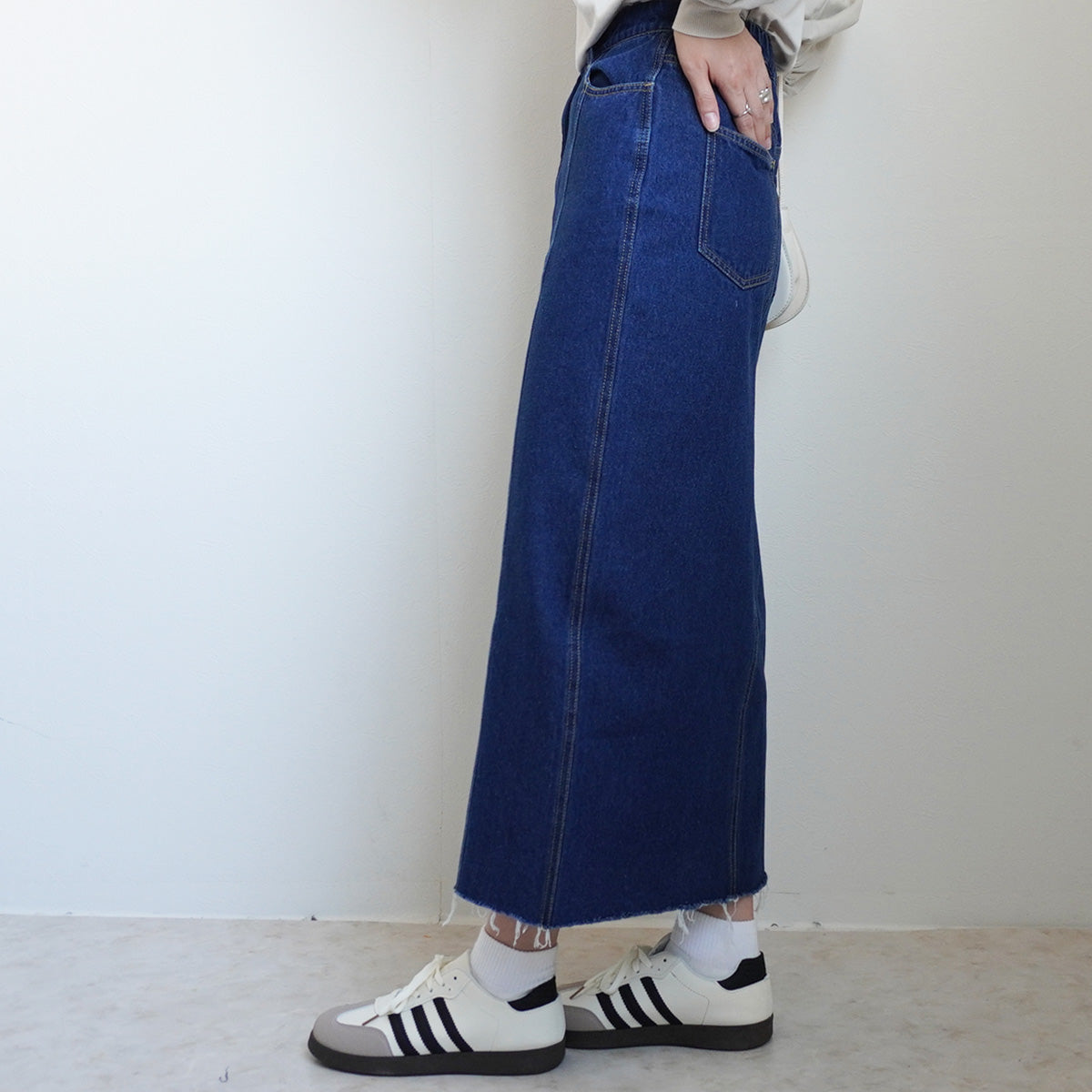 ロングスリットデニムスカート