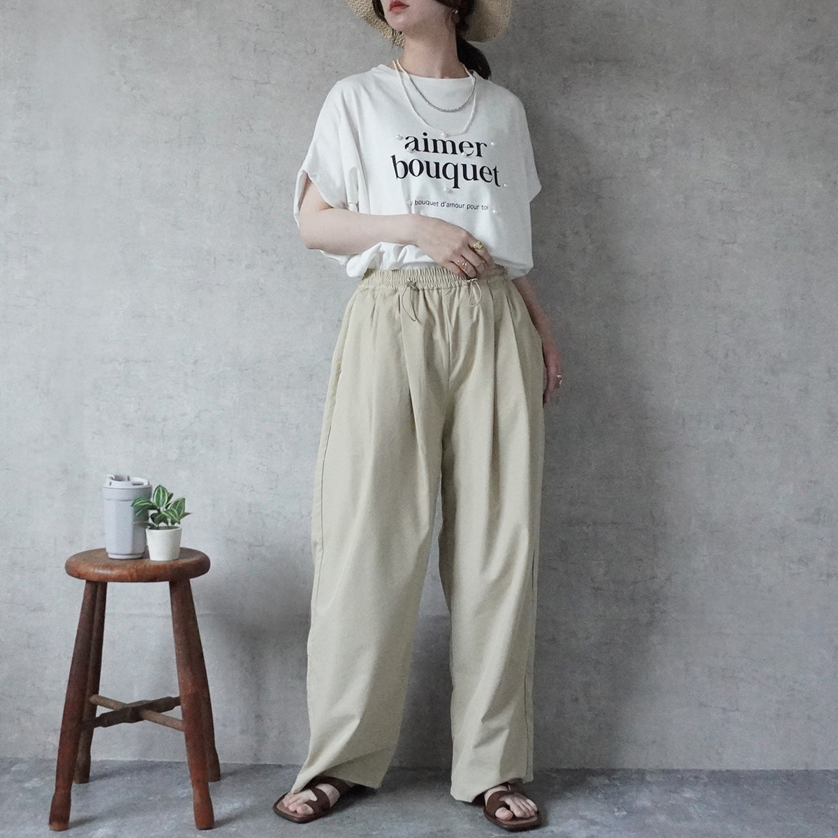 ドロストナイロンワイドパンツ