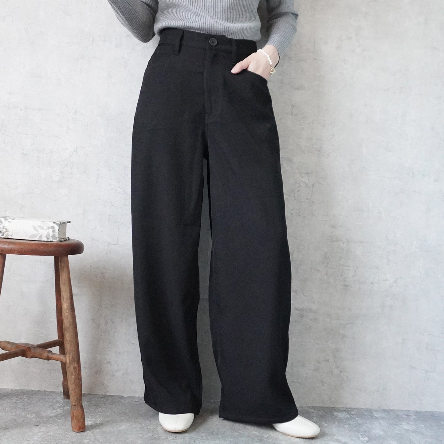 ふんわりなめらか裏微起毛ワイドパンツ