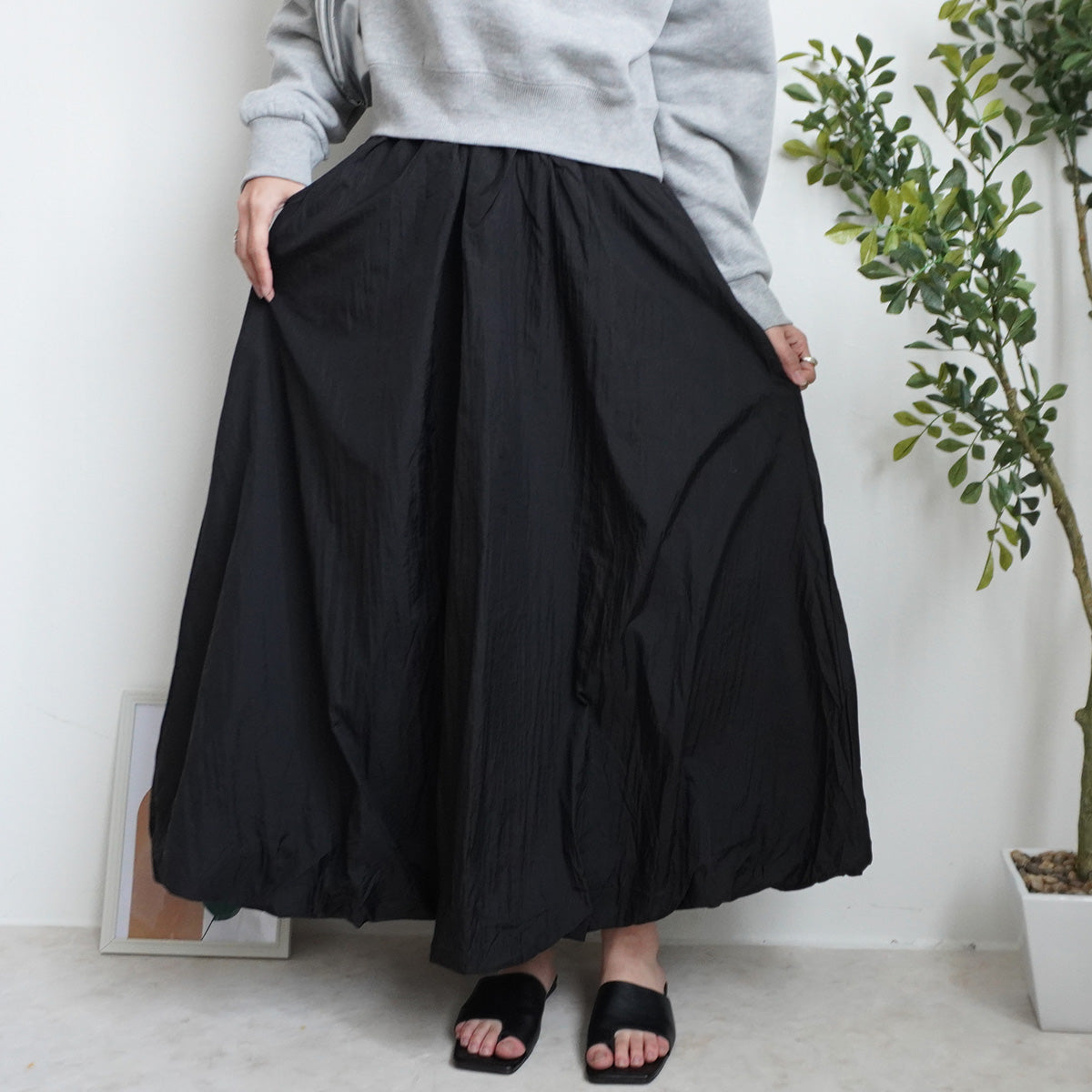 ナイロンバルーンスカート