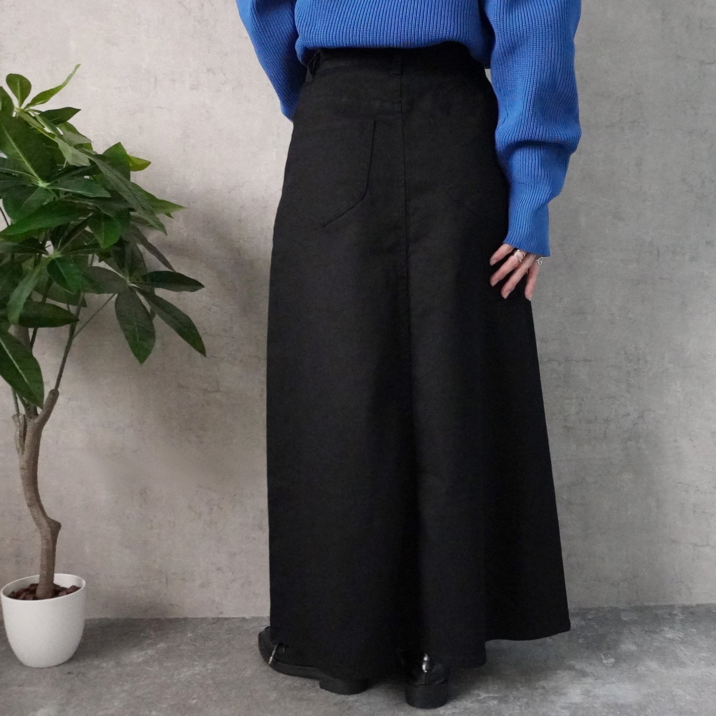 カラーセミフレアー超ロングスカート