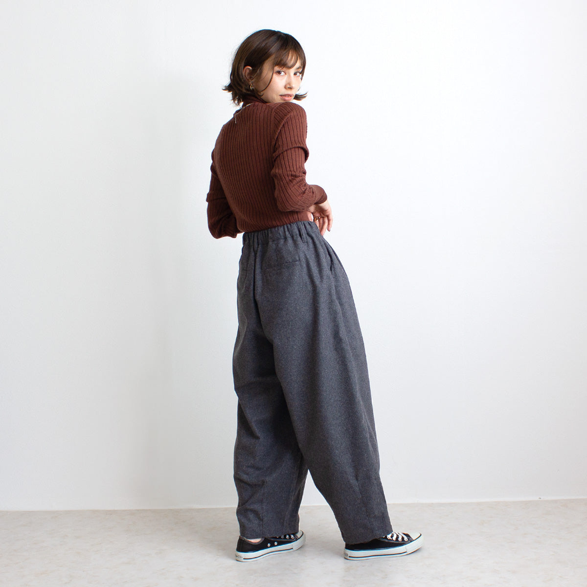 ライトメルトン サーカスパンツ