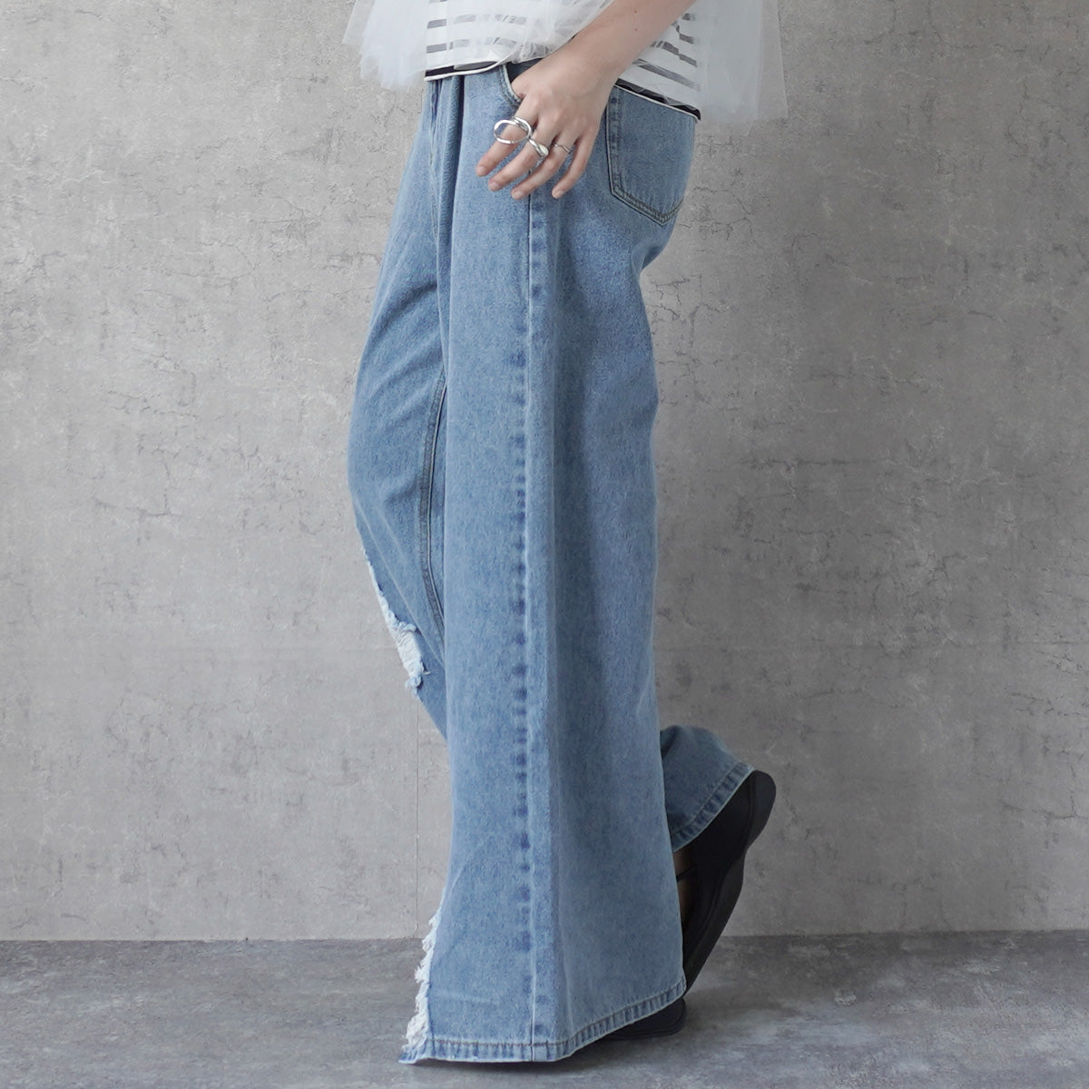 リップドワイドデニムパンツ