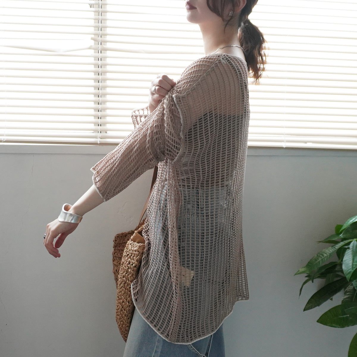 透かし編みメッシュリンキングシアーニット