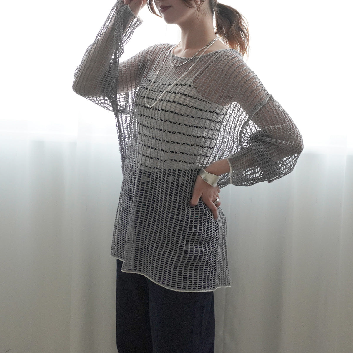 透かし編みメッシュリンキングシアーニット