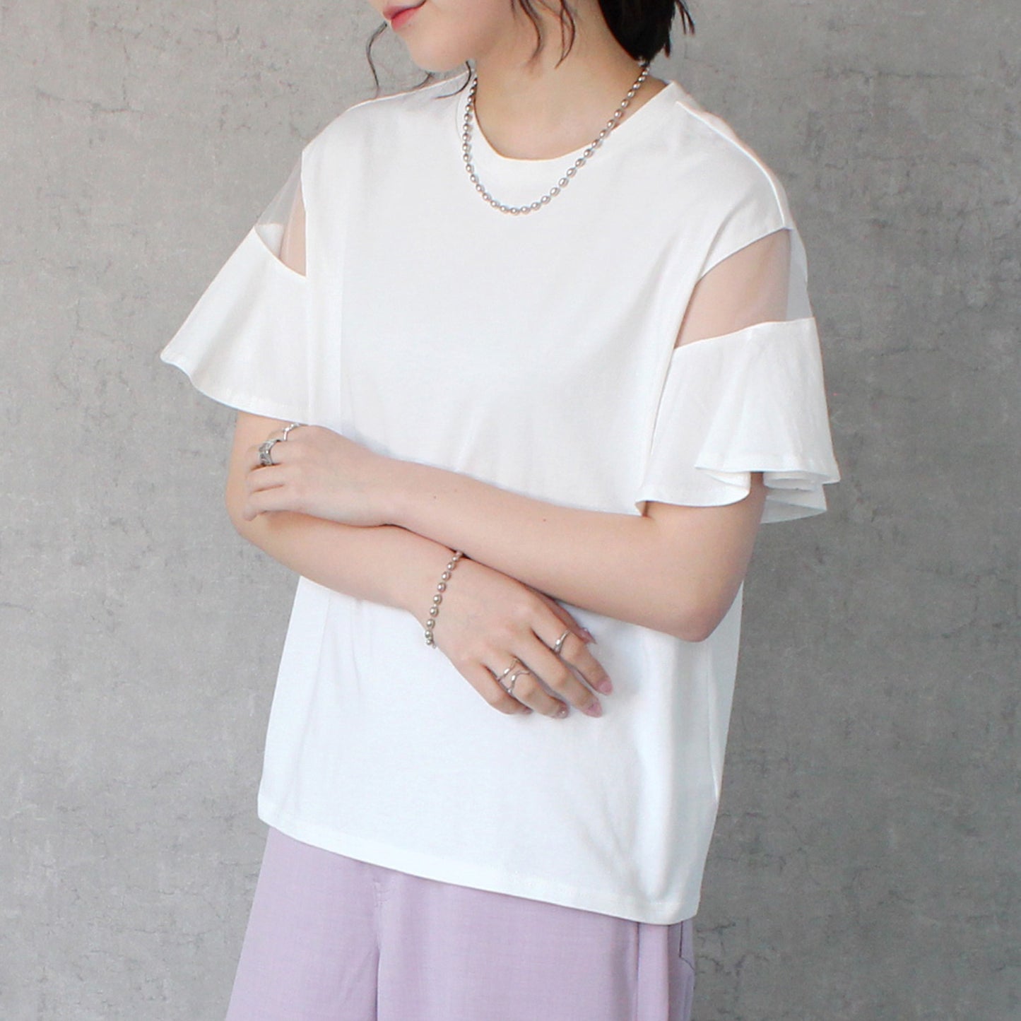 シアーフレアスリーブTシャツ