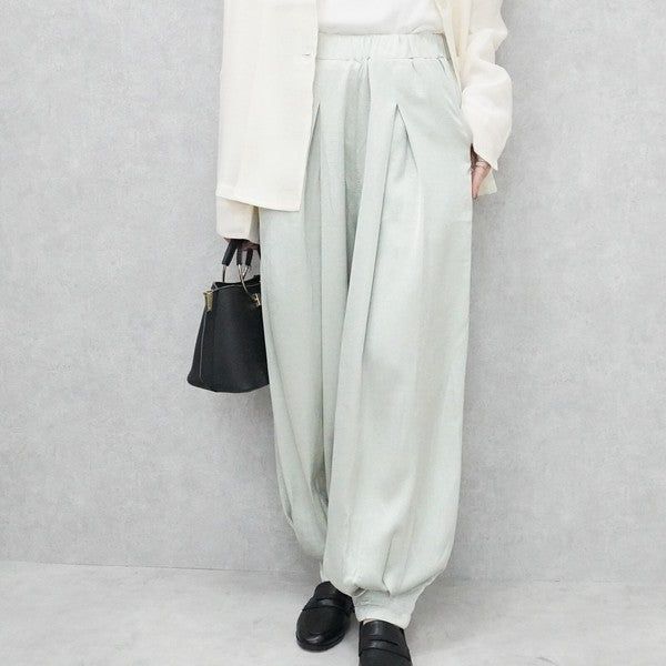 サテンバルーンパンツ