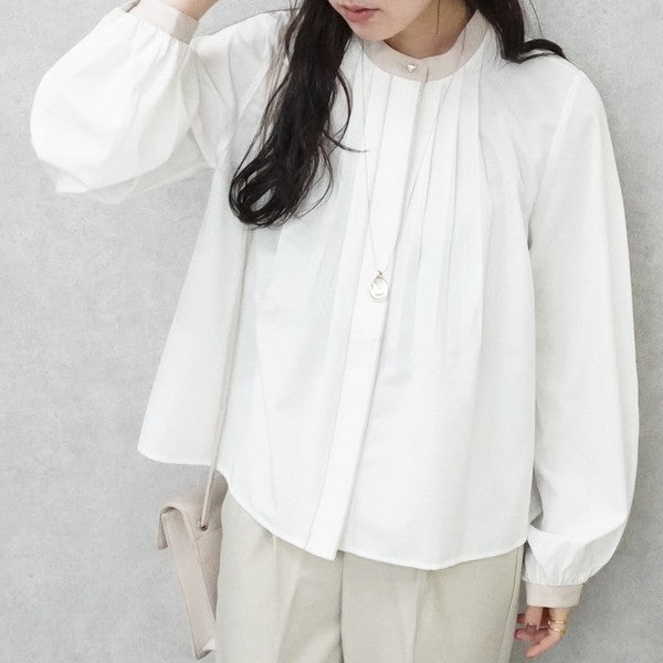 フロントタックバイカラーブラウス