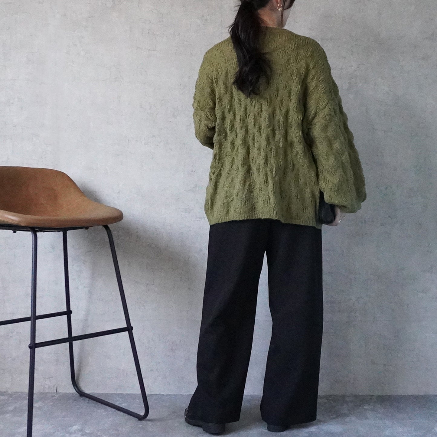 モコモコ編みニットプルオーバー