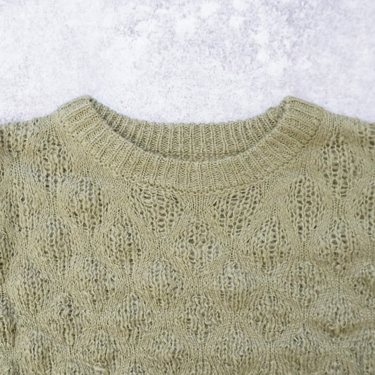 モコモコ編みニットプルオーバー