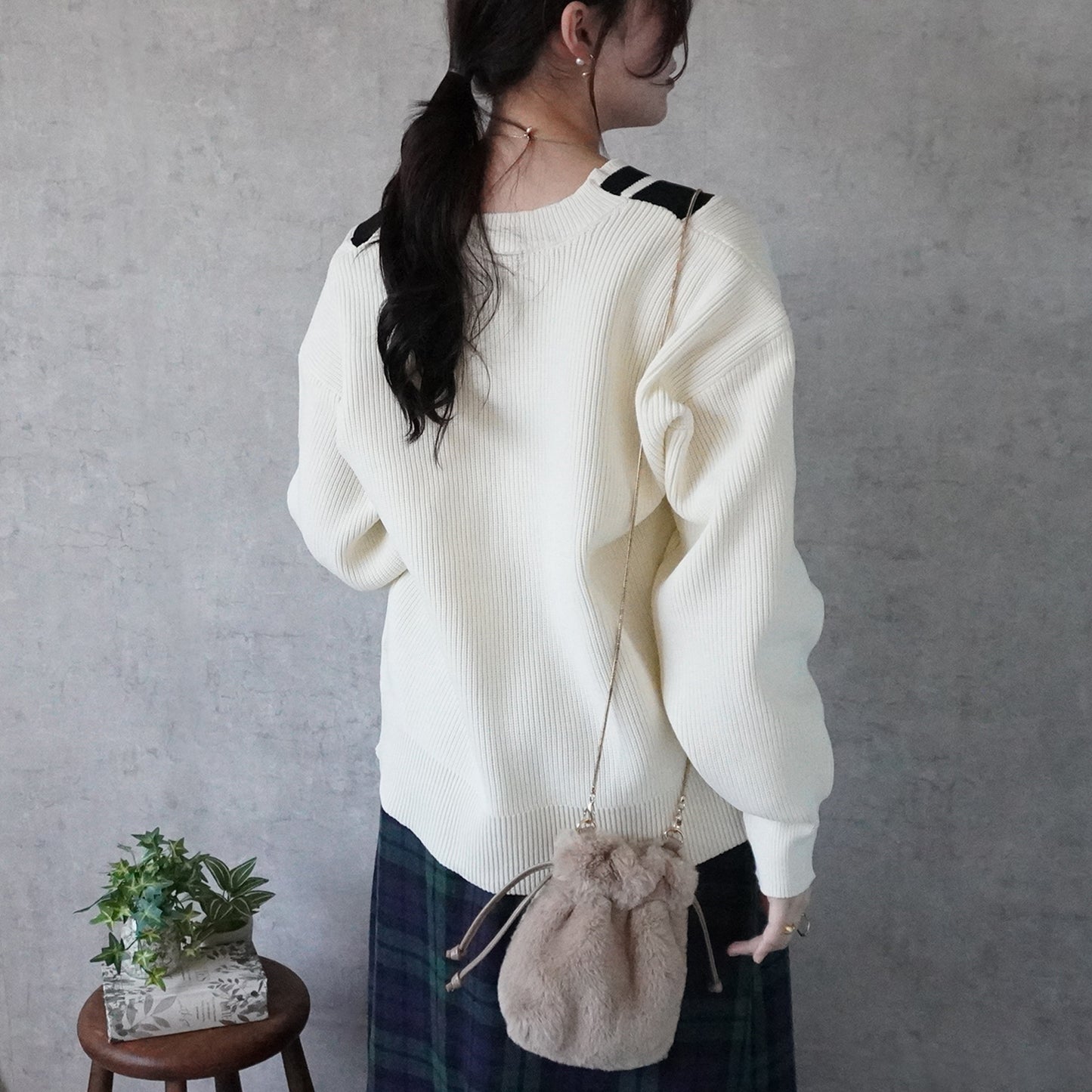 チルデンニットプルオーバー