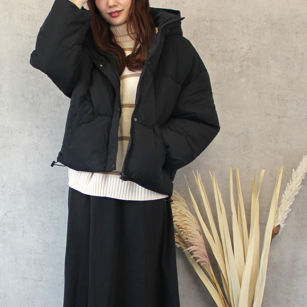 スタンドフードフェイクダウンコート