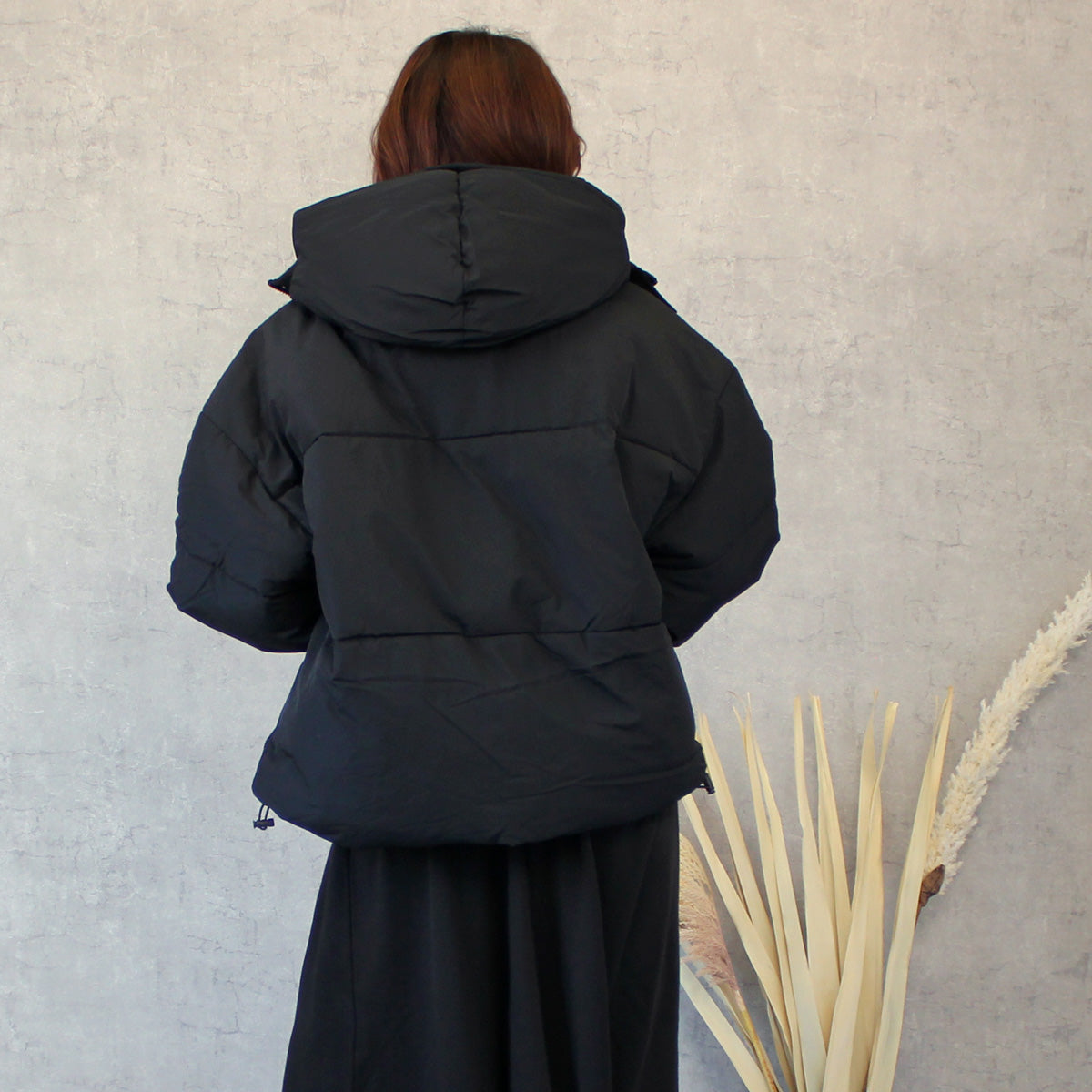スタンドフードフェイクダウンコート