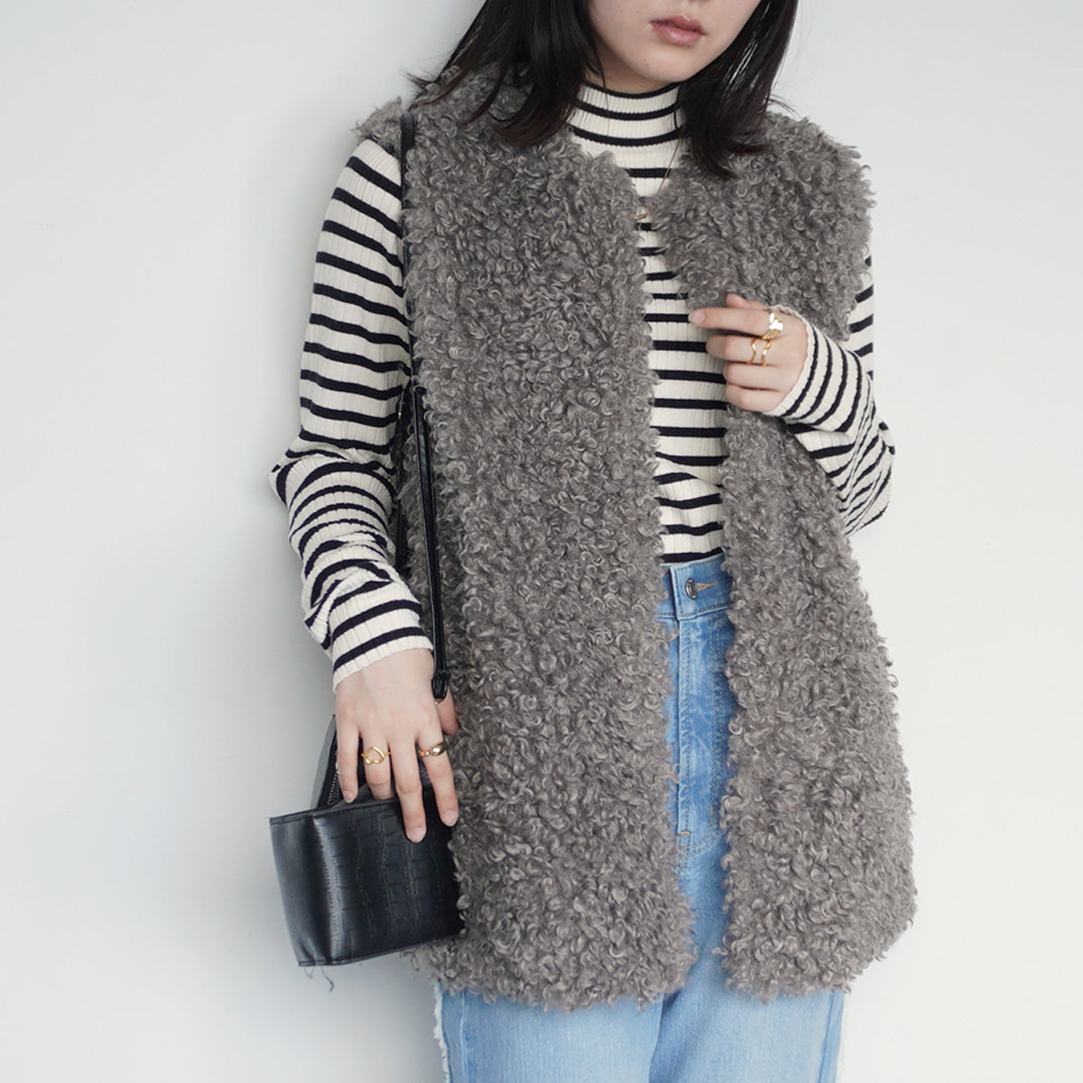 ポケット付きプードルファーベストジレ