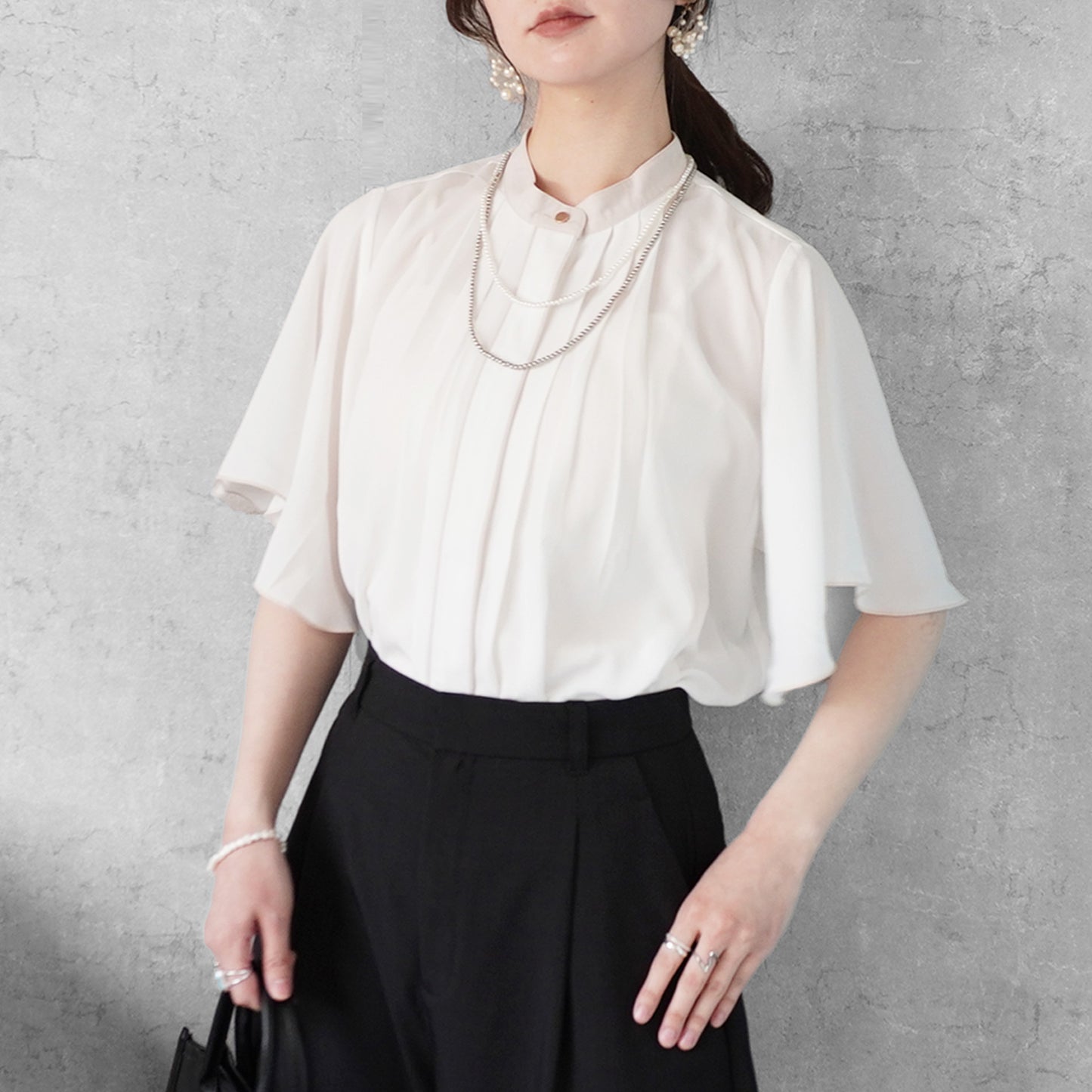 フロントタック配色バンドカラーブラウス