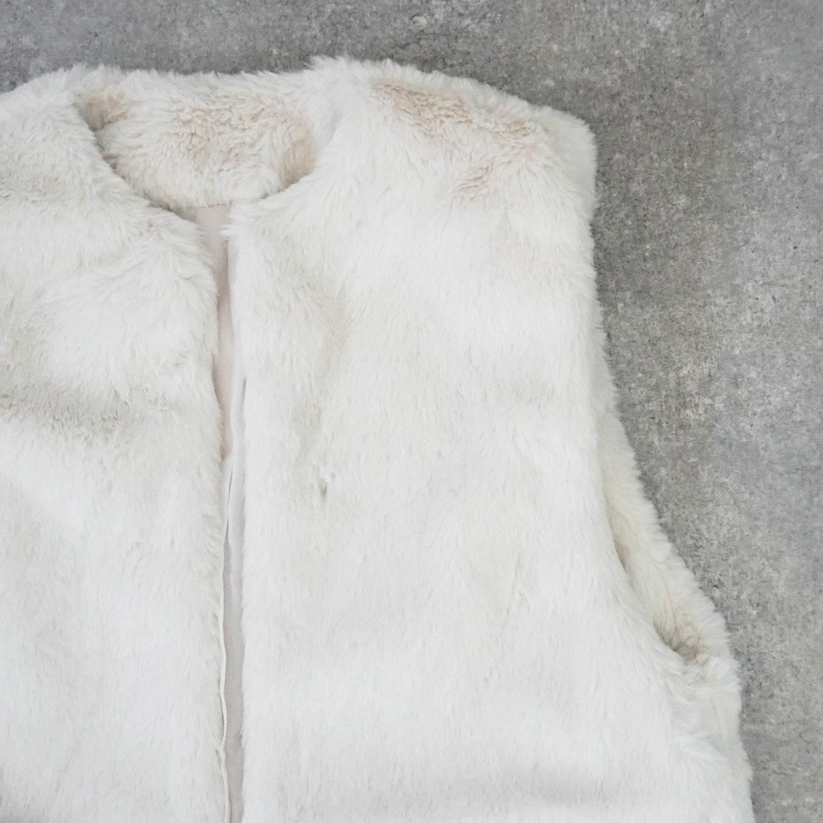 ポケット付きファーベスト